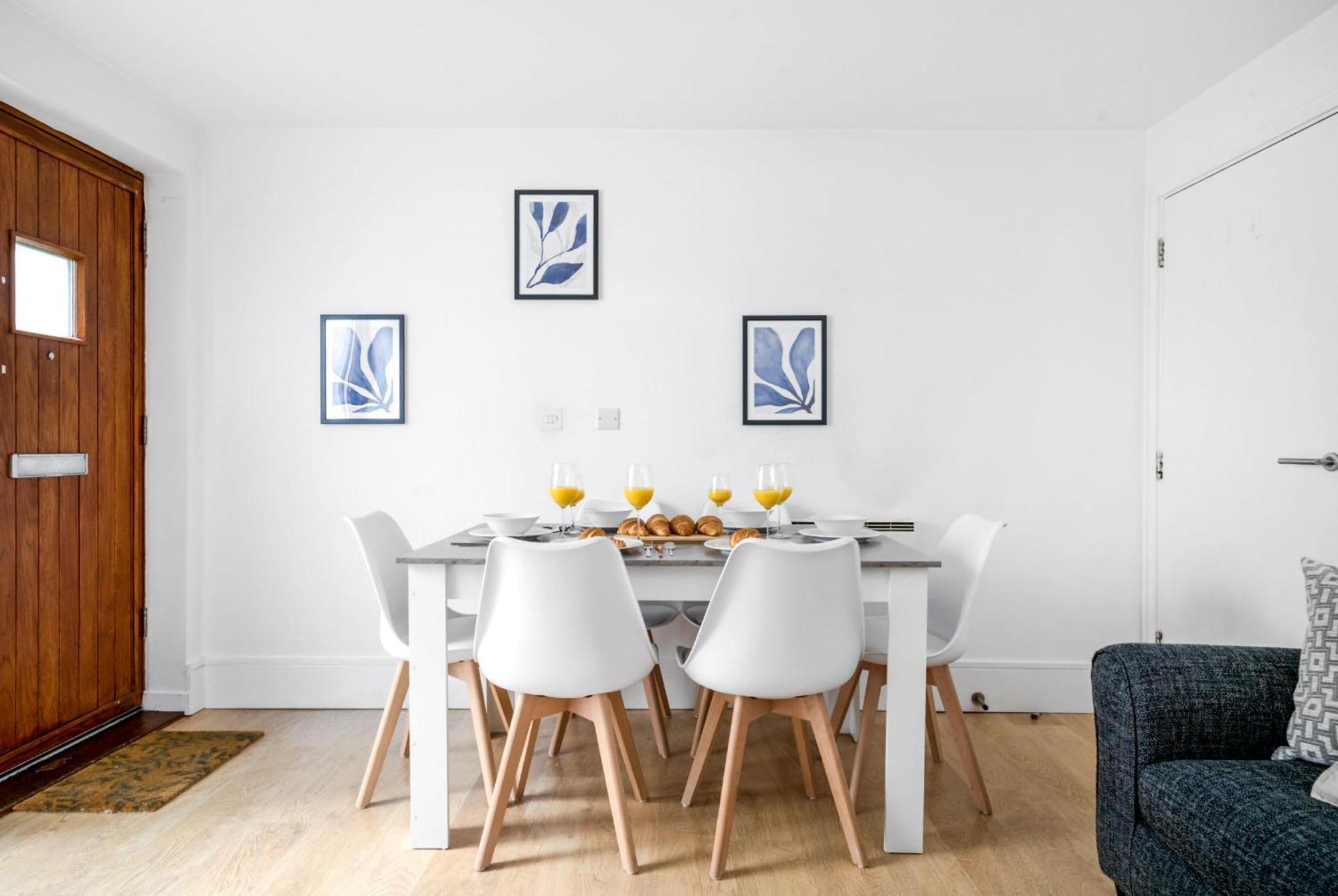 King'S Cross - 2Br With Terrace - Cityapartmentstay Лондон Екстериор снимка